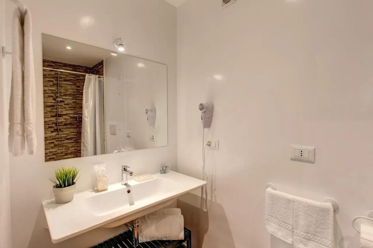 Guest house Piccolo Trevi Suites Rome